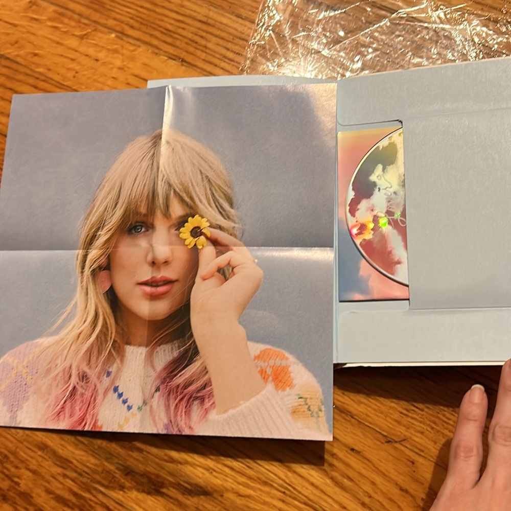 Taylor Swift Lover Target deluxe album cd journal Version 3 - Picture 2 of 7